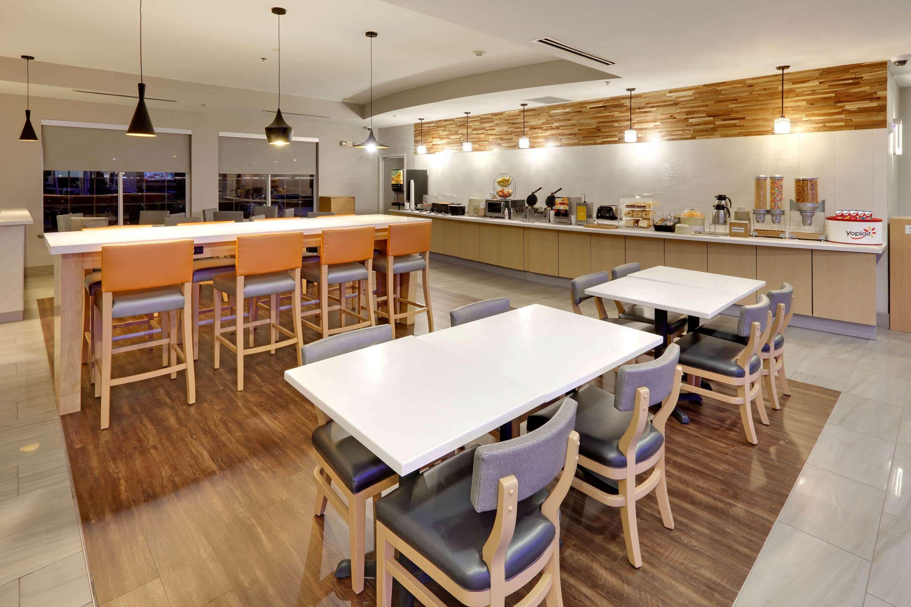 La Quinta By Wyndham Dallas Love Field Εξωτερικό φωτογραφία