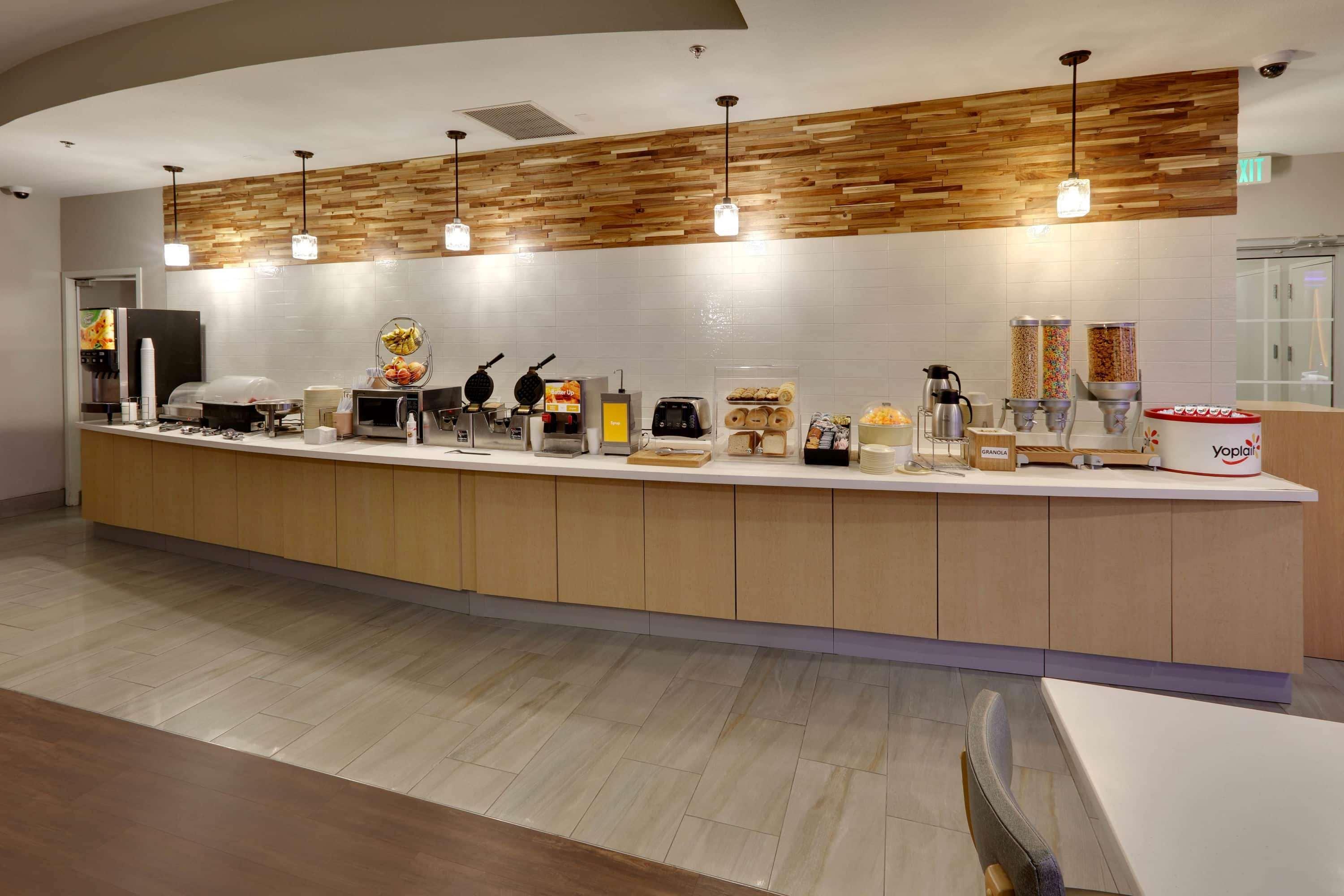 La Quinta By Wyndham Dallas Love Field Εξωτερικό φωτογραφία