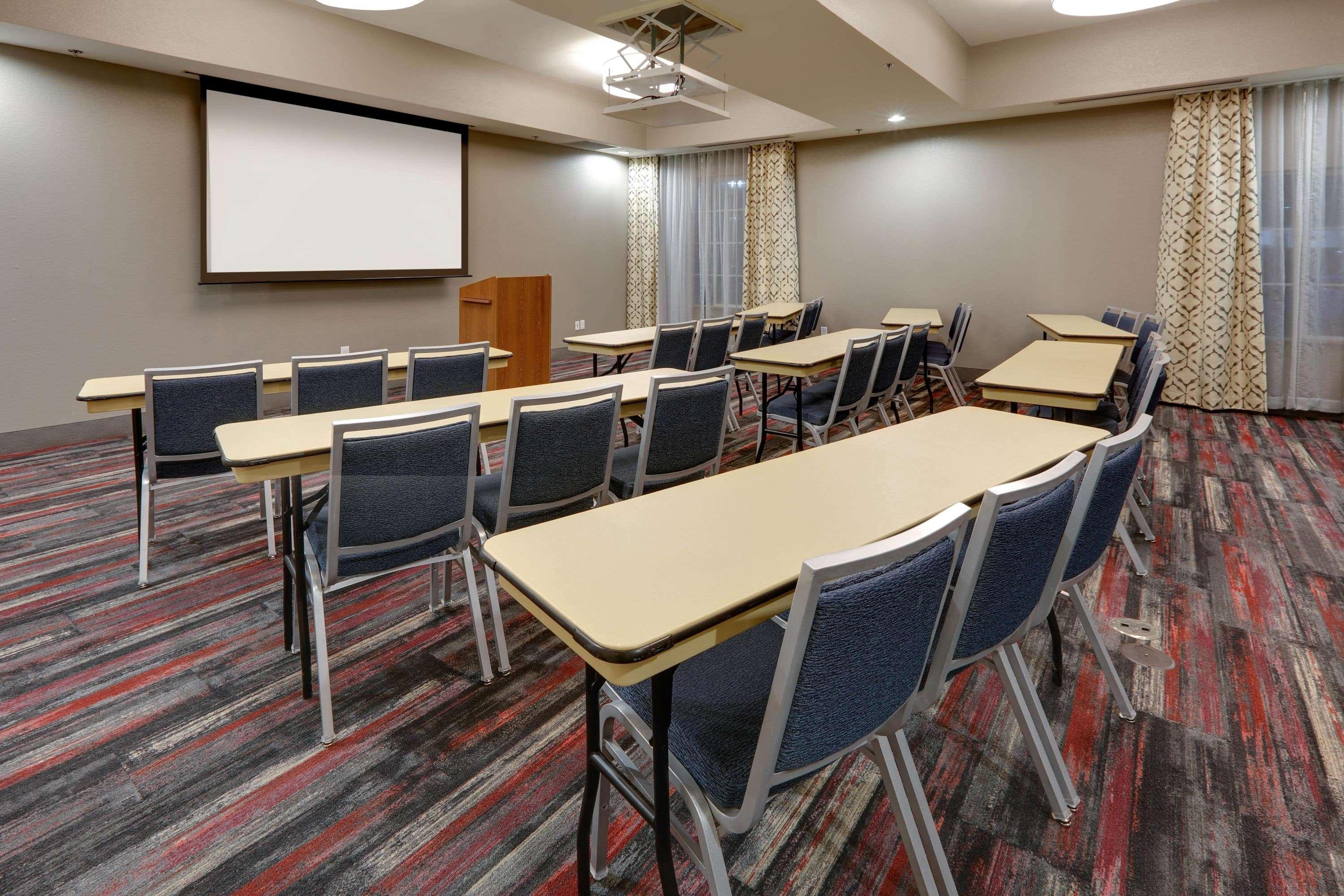 La Quinta By Wyndham Dallas Love Field Εξωτερικό φωτογραφία